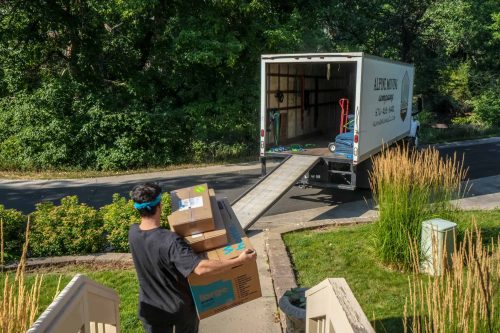 Alpine Moving Company | Peak Moving Season Tips: How to Tackle a Colorado Move Like a Pro peak moving season tips