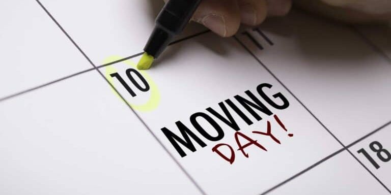 creating a moving timeline